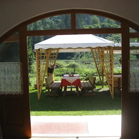 Alle Trote Bed & Breakfast Sùtrio